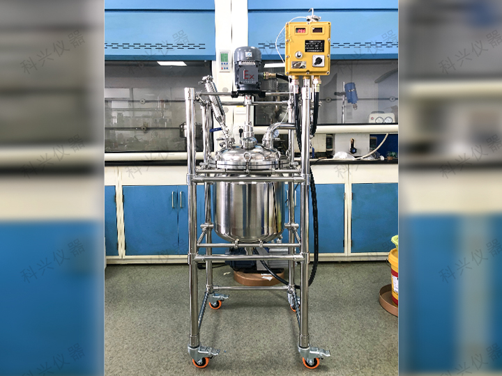 上?？婆d儀器與上海某實(shí)業(yè)公司合作